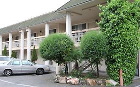 Caravelle Inn Extended Stay